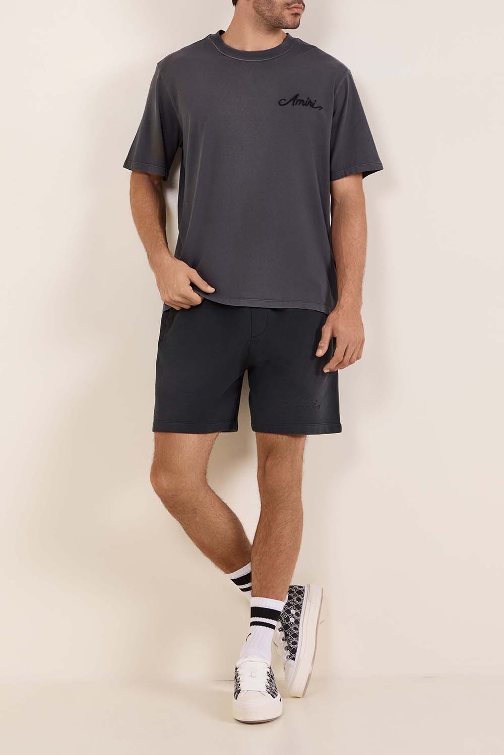 מכנסי ג'וג קצרים